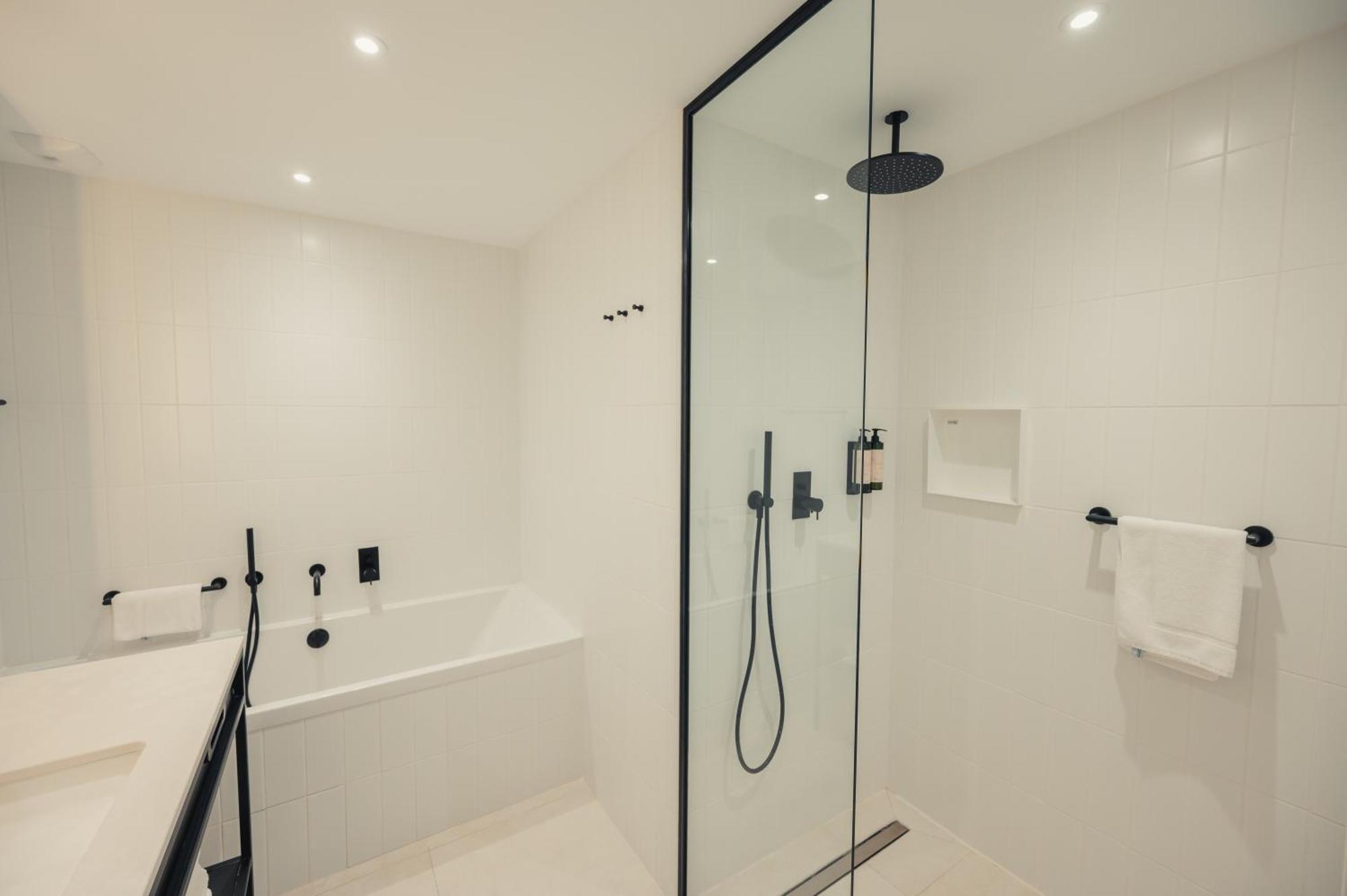 Van Der Valk Hotel Bloom Сен-Глф Экстерьер фото